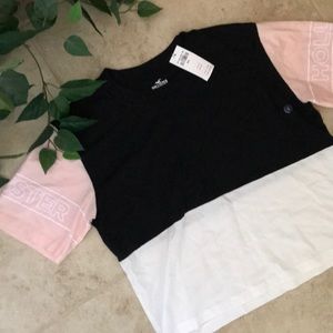 hollister colorblock cropped t-shirt